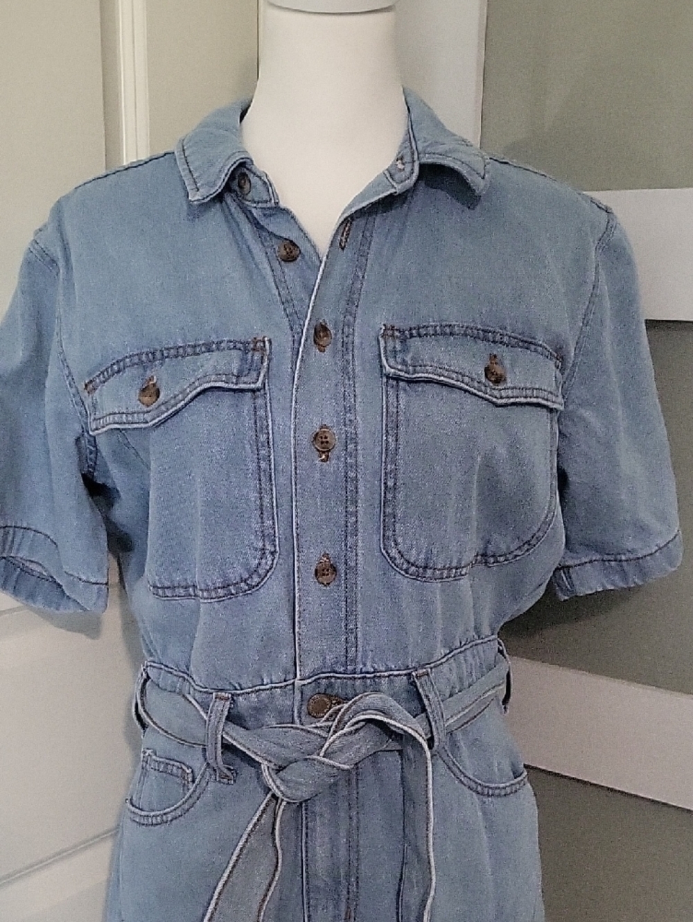 Universal Thread Women’s Denim Romper Size 6 – Light Wash Tie Waist - Picture 6 of 12
